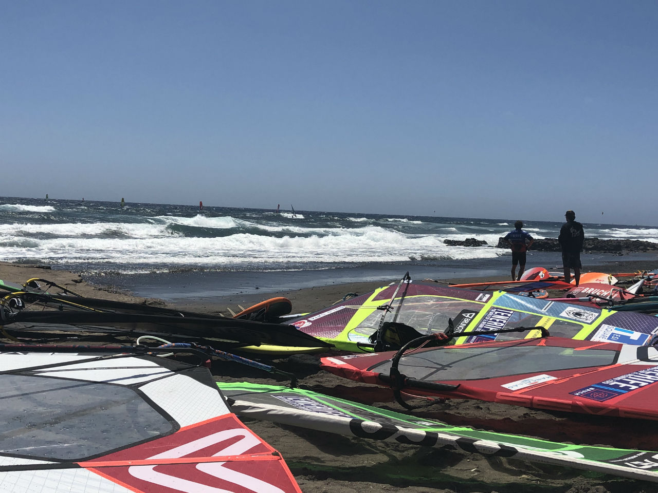 windsurf